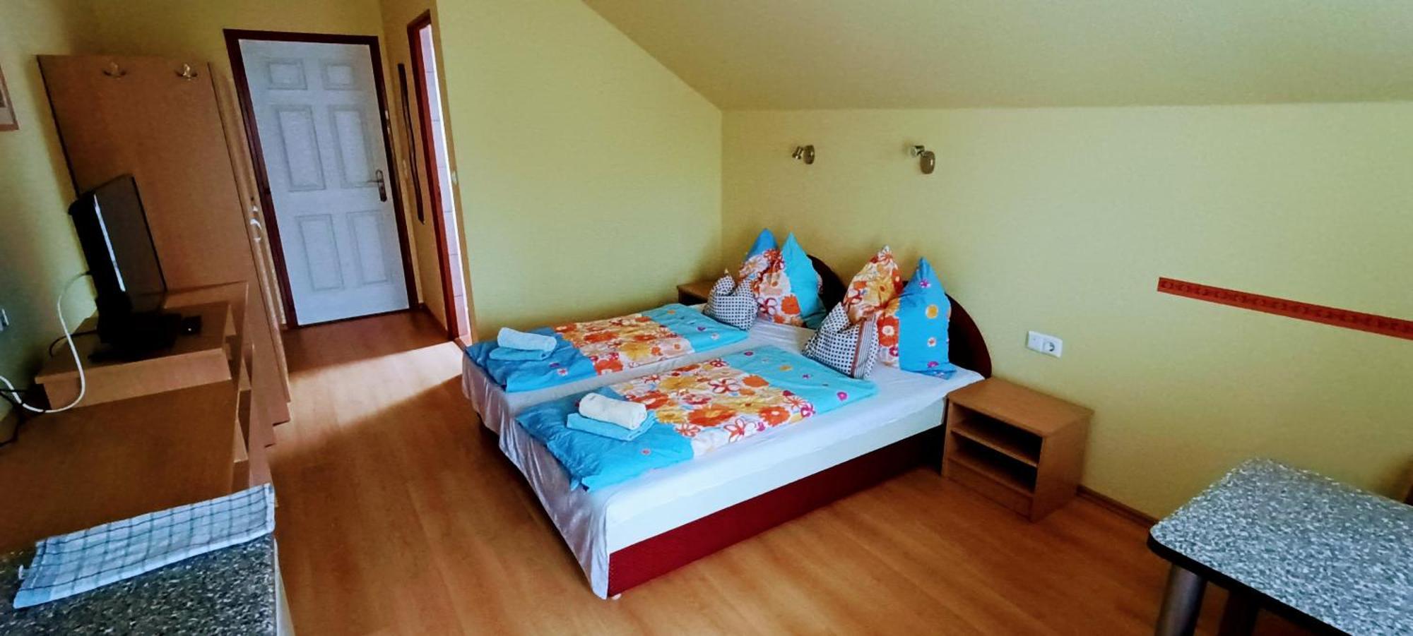 Haus Maria Appartements Zalakaros Extérieur photo